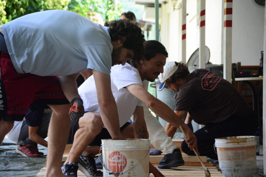Costruzione della rampa Surfskate Valley a Garessio